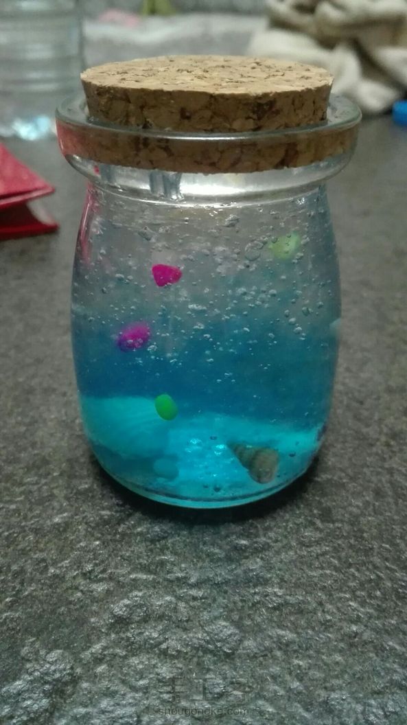 深海瓶子