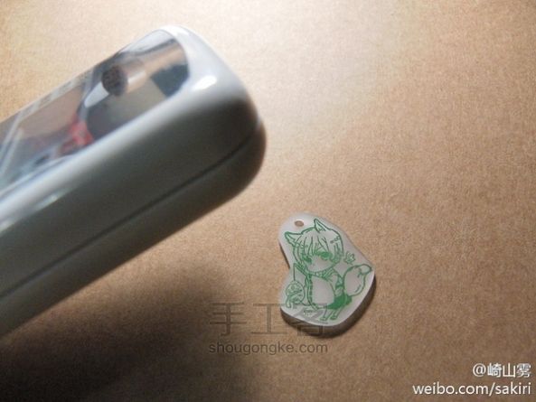 DIY让人上瘾的热缩片教程 第9步