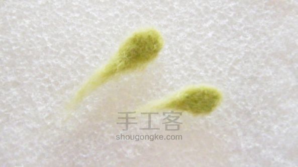 8步做可爱的草莓蛋糕，迷人的羊毛毡教程 第5步