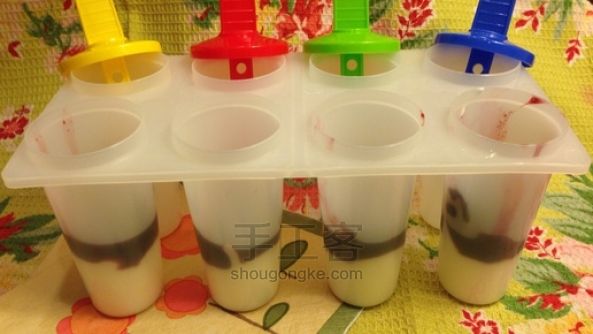 【来一发】黑莓酸奶雪糕  教程 第5步