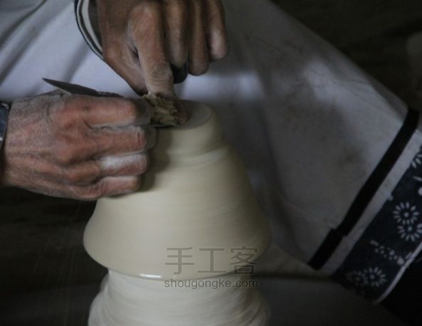 器世界 精品茶具 讲解陶瓷的制作、生产特点与要求 第5步