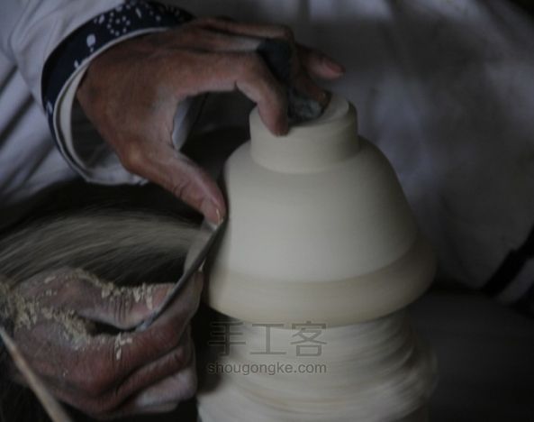 器世界 精品茶具 讲解陶瓷的制作、生产特点与要求 第6步