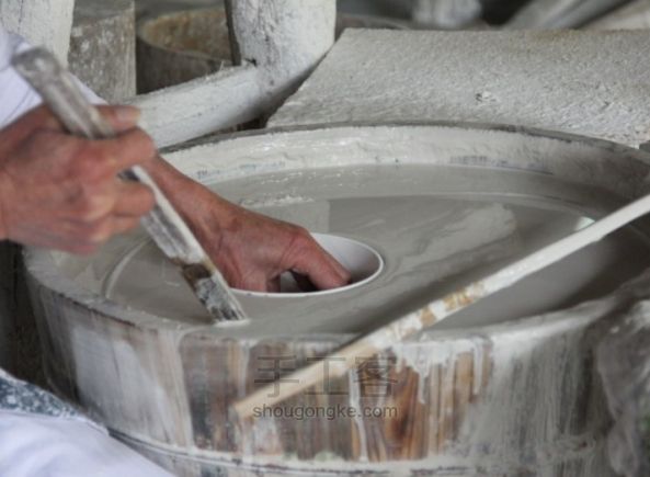 器世界 精品茶具 讲解陶瓷的制作、生产特点与要求 第7步
