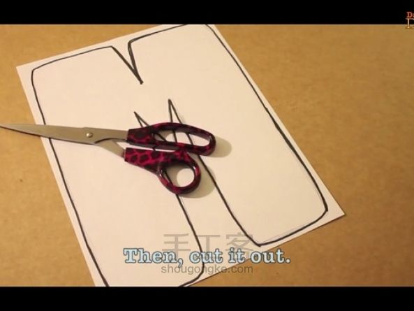 【杂志风】DIY  字母装饰画   第2步