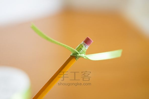 绽放在笔端的鲜花，diy铅笔花教程 第4步