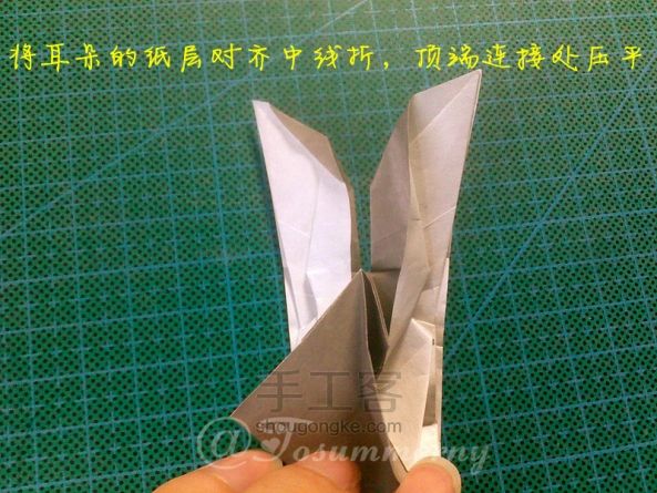 【天の折馆】兔八哥折纸实拍教程 第26步