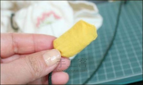 布艺郁金香手工DIY教程 简单布花的做法教程 第13步