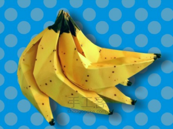水果折纸教程—逼真的香蕉折纸 第1步