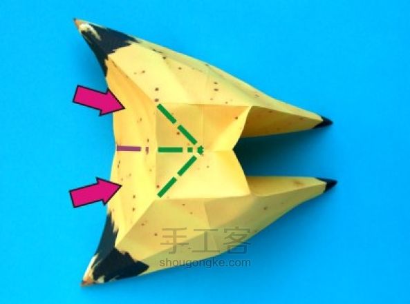 水果折纸教程—逼真的香蕉折纸 第10步