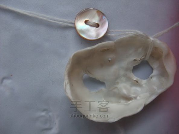 变废为宝小制作——贝壳风铃的制作方法 第5步
