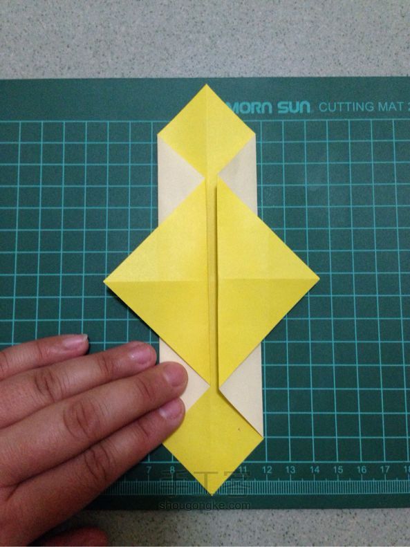 折纸灯笼 第4步