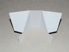实用的折纸：1分钟DIYiPhone支架