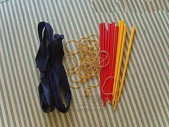旧筷子变身小衣挂 第5步
