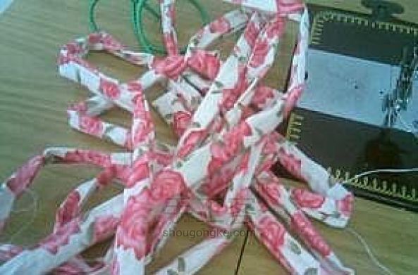 用废布条制作笸箩 第3步