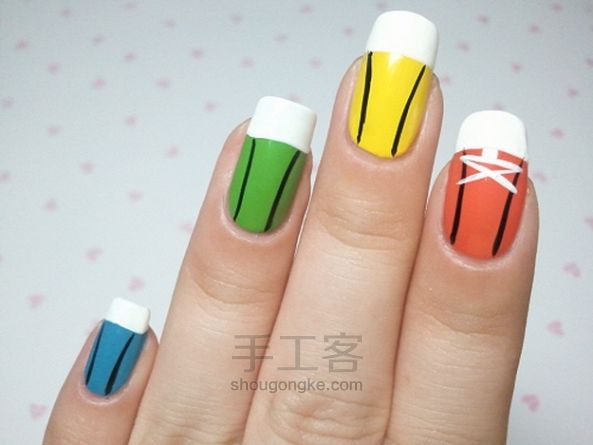 多彩帆布球鞋造型美甲DIY 第8步