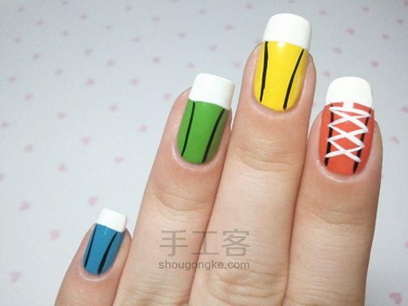 多彩帆布球鞋造型美甲DIY 第9步