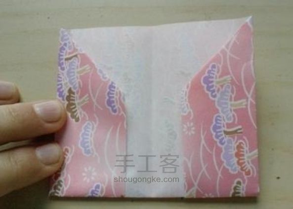 可爱纸蝴蝶的折法 第5步