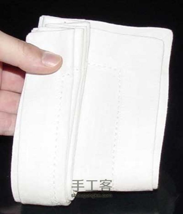餐巾纸的折叠--扇子 第5步