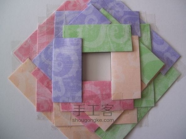 自制多彩折纸贺卡 手工教程 第3步