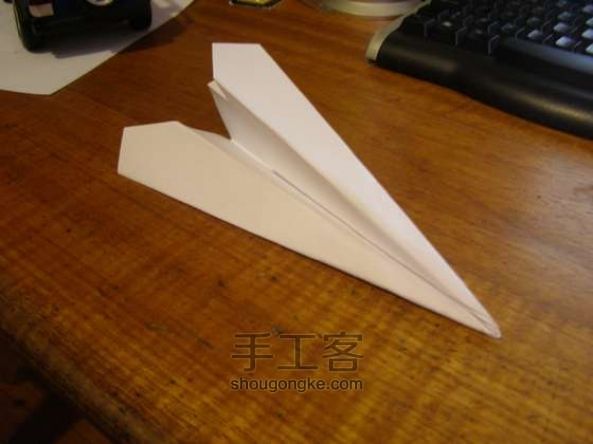 折只纸飞机 第9步