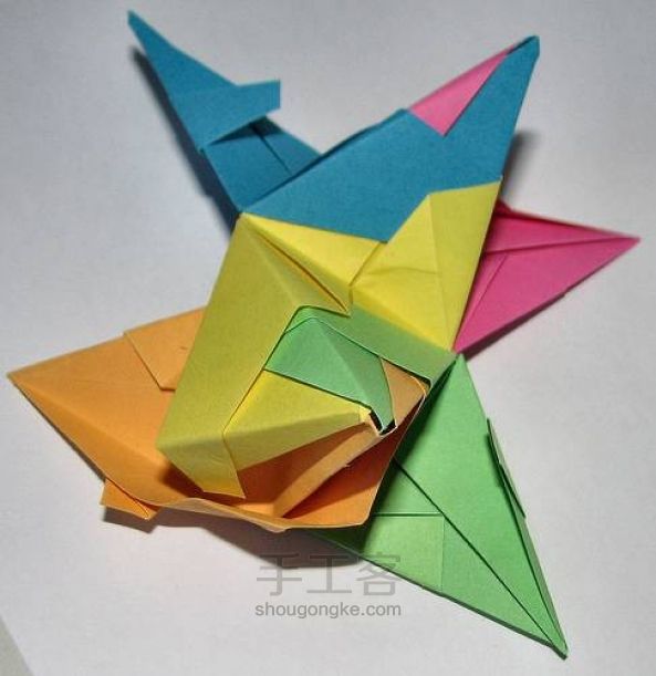 如何制作立体折纸星星 第22步