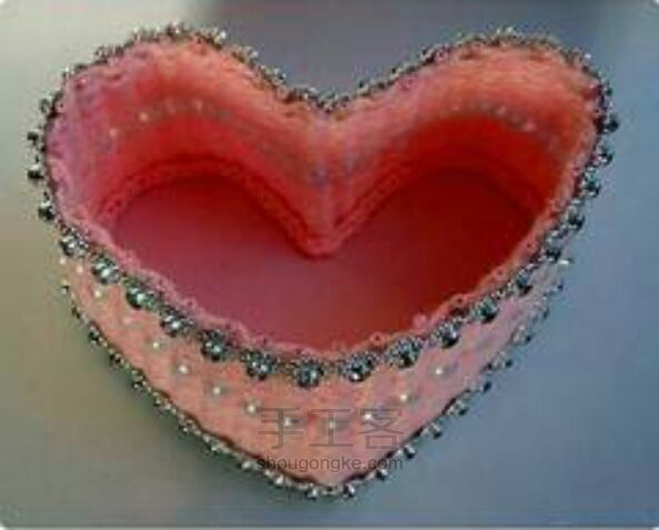 炒鸡简单滴心形首饰盒 第5步