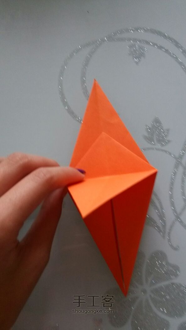 橙色千纸鹤折纸教程 第10步