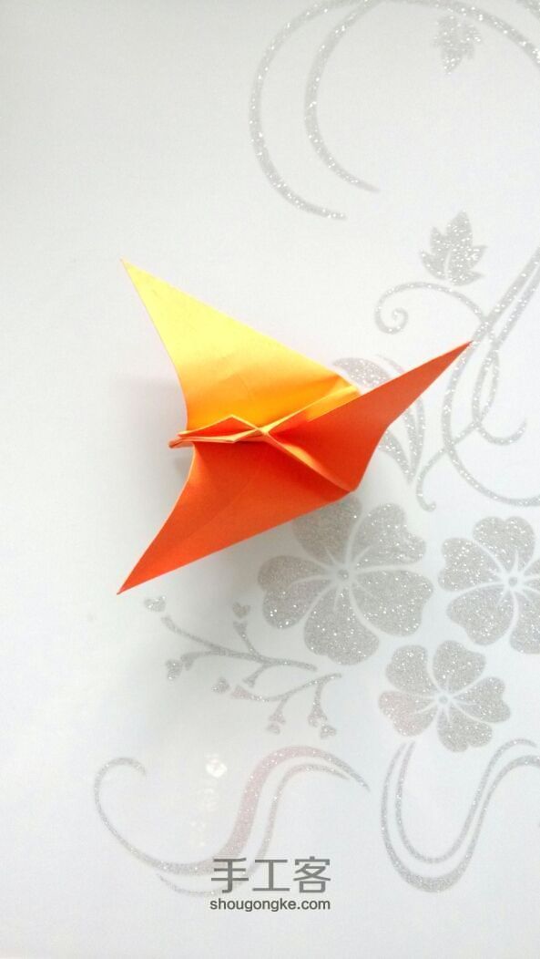 橙色千纸鹤折纸教程 第19步