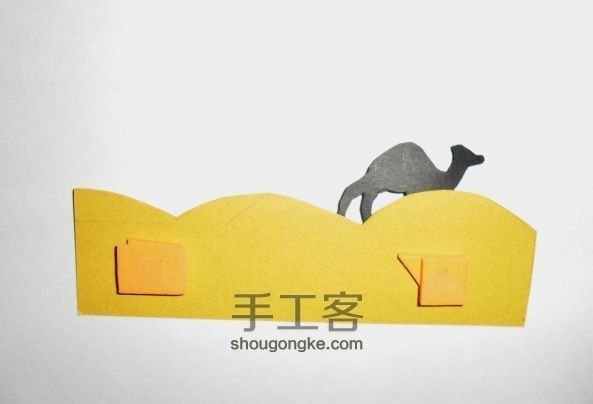 【圣诞贺卡】自制骆驼剪影卡片 第4步