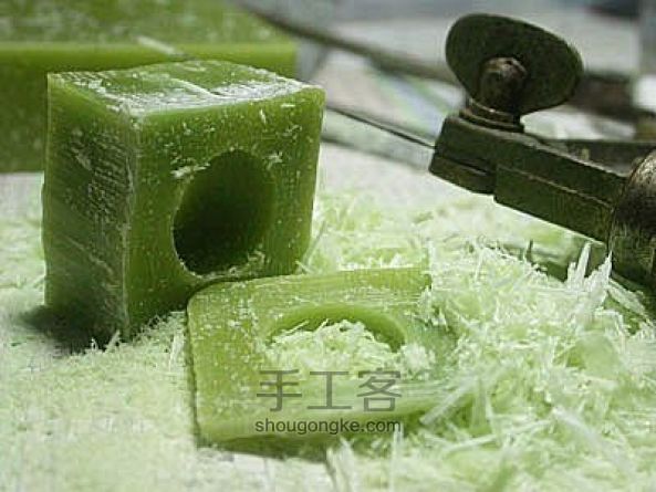 制作一只闪瞎眼的银戒指 第15步