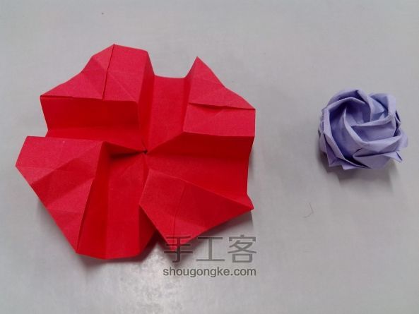 纸质玫瑰折纸教程 第23步