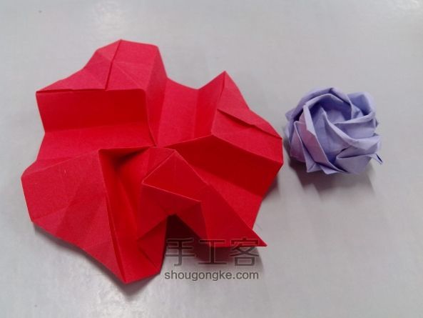 纸质玫瑰折纸教程 第26步
