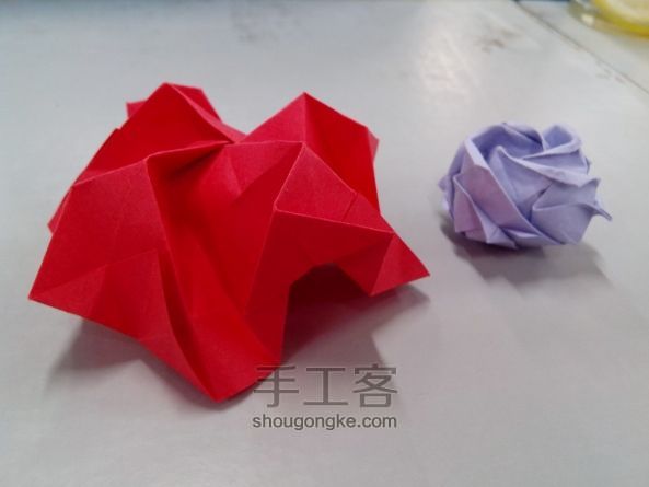 纸质玫瑰折纸教程 第27步