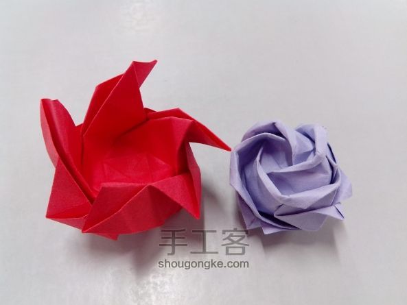 纸质玫瑰折纸教程 第33步