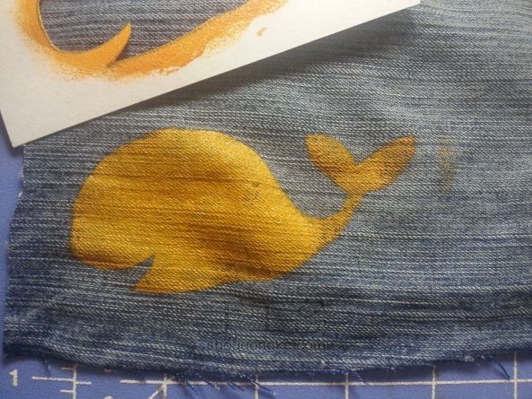 鲸鱼笔袋 第2步