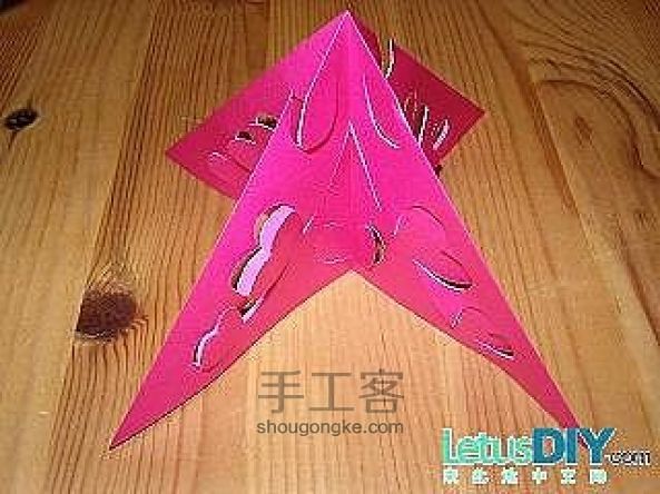 立体剪纸花的剪法 第6步