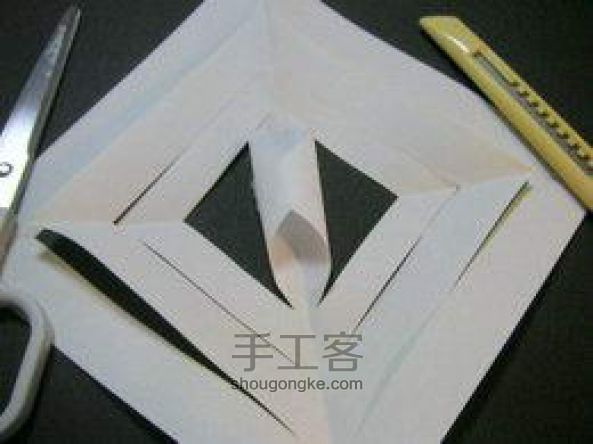 纸折立体星星教程 第4步