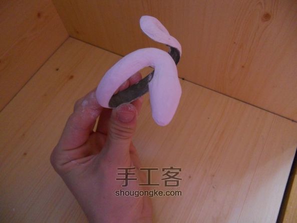 铁皮制作蛇形手镯教程 第6步