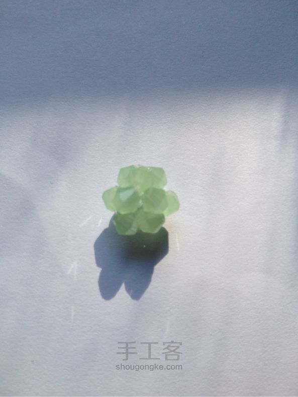 一对绿玉耳环 第8步
