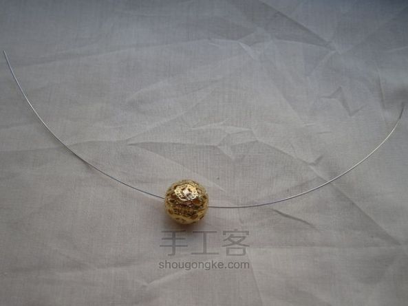 金色飞贼项链——新年礼物 第3步