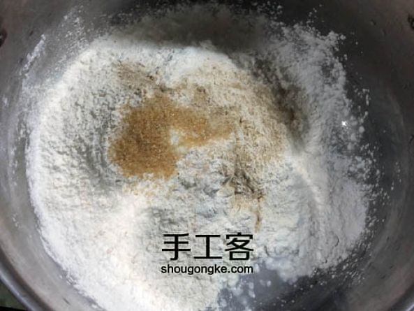 过年必备的萝卜糕 第4步
