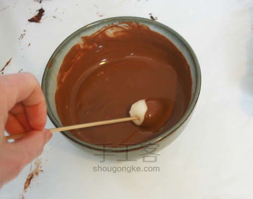 厨房自制巧克力彩蛋   第9步
