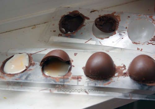 厨房自制巧克力彩蛋   第11步