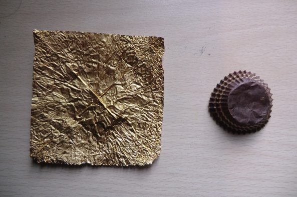 费列罗巧克力折纸——天鹅 第1步