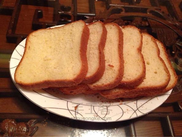面包机做面包 第3步