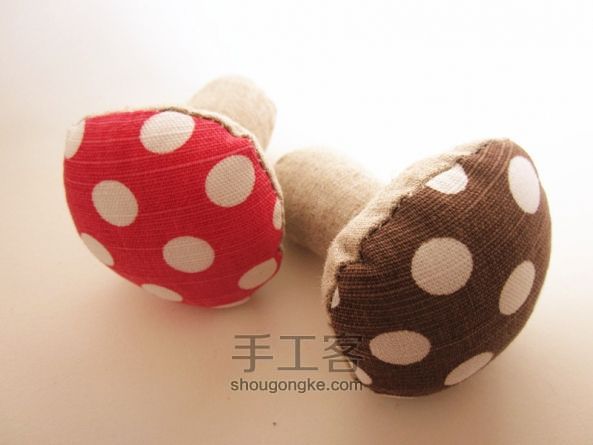 【原创】蘑菇挂件 布艺教程 第8步