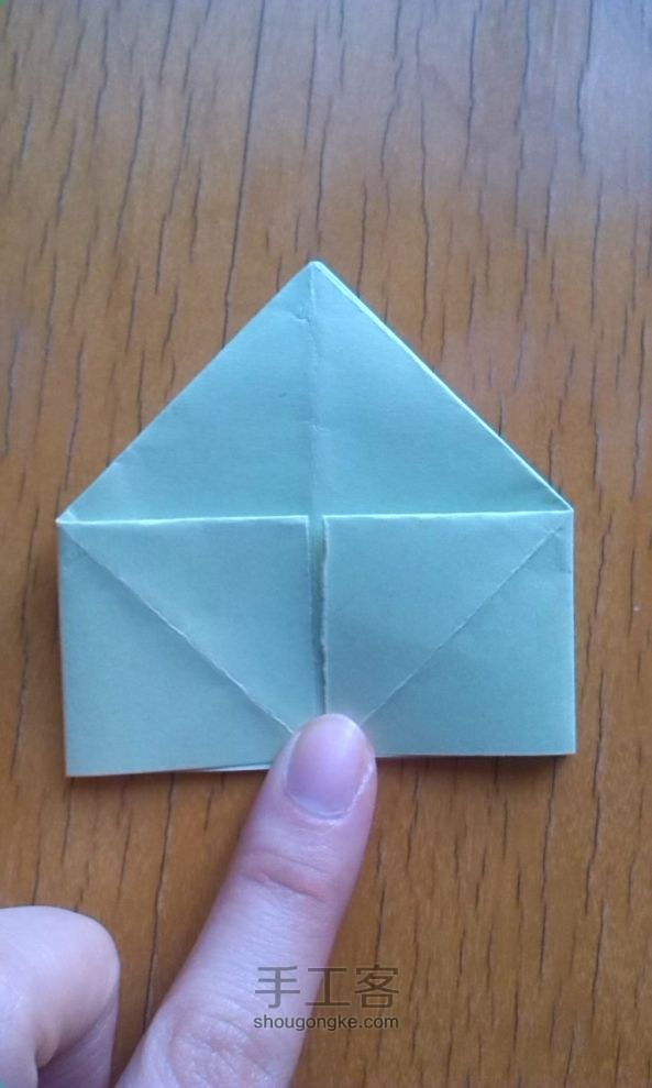 最容易的叠纸桃心方法 第13步