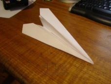折只纸飞机