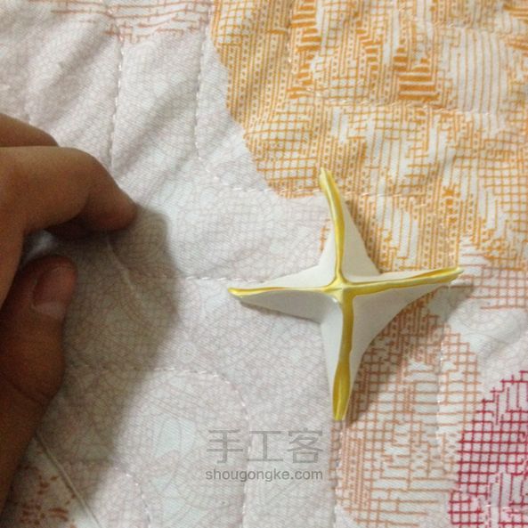 迷你星星折纸教程 第5步