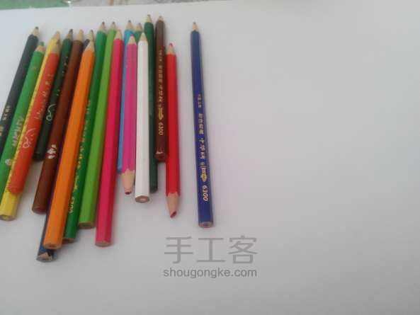 画一个娃娃 第1步